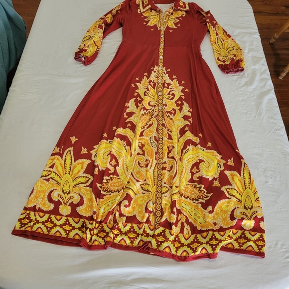 Elegant Red and Gold Women's Dress Size XL Button Up Down Graphic Print Collar - Picture 9 of 16